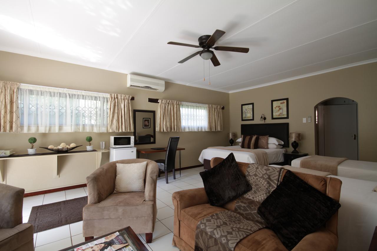 Farmhouse Lodge Newcastle Eksteriør billede